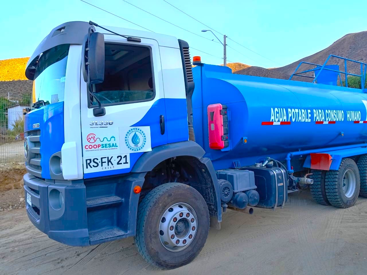 13_ Camión Aljibe Coopsesal