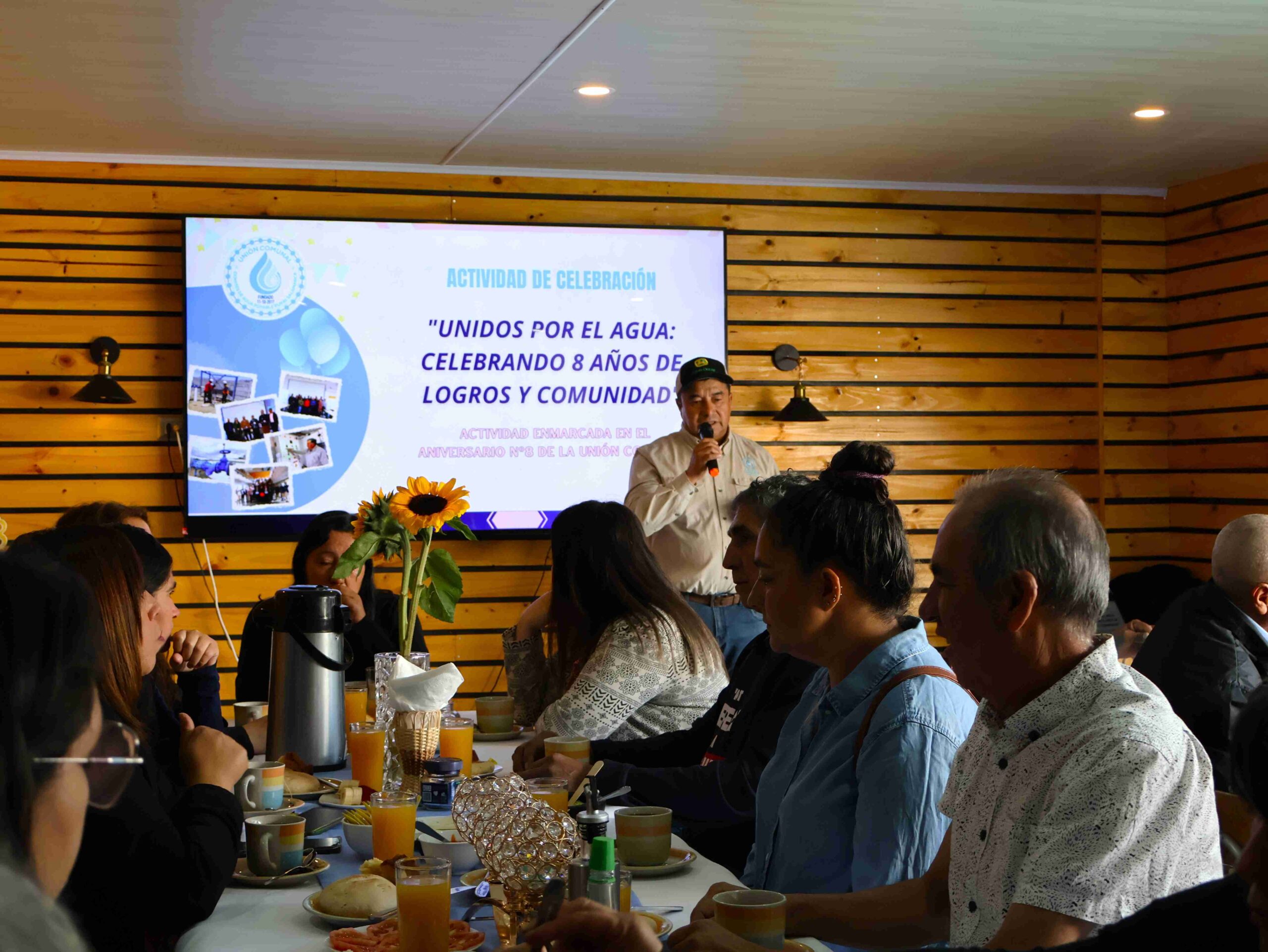 3 Desayuno Aniversario 8 UC